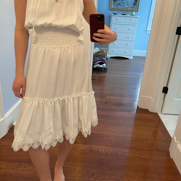 MISA LOS ANGELES Flowy white midi dress - Picture 9 of 10